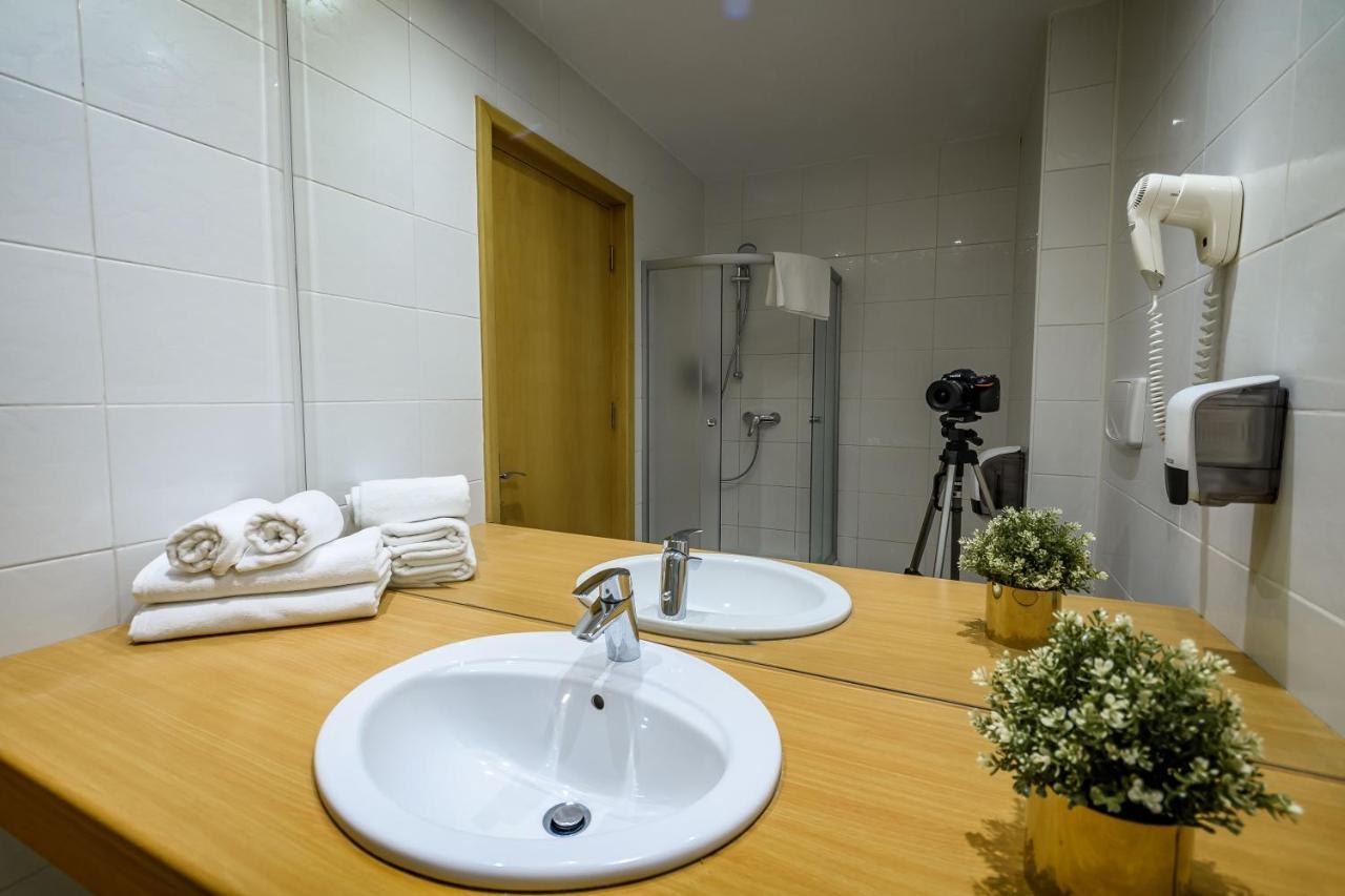 Hotel Andy Km 36 부쿠레슈티 외부 사진
